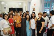 Con amigos e invitados